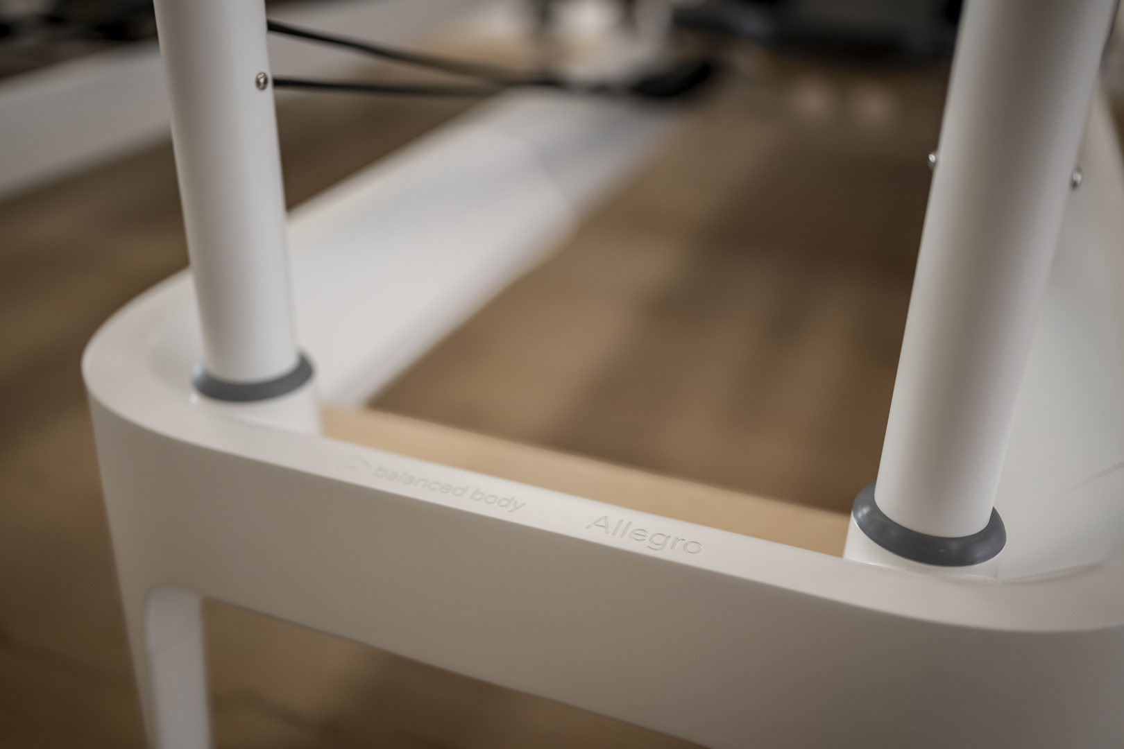 Detailaufnahme eines Allegro Pilates Reformers bei MALEA Reformer Pilates Bad Krozingen